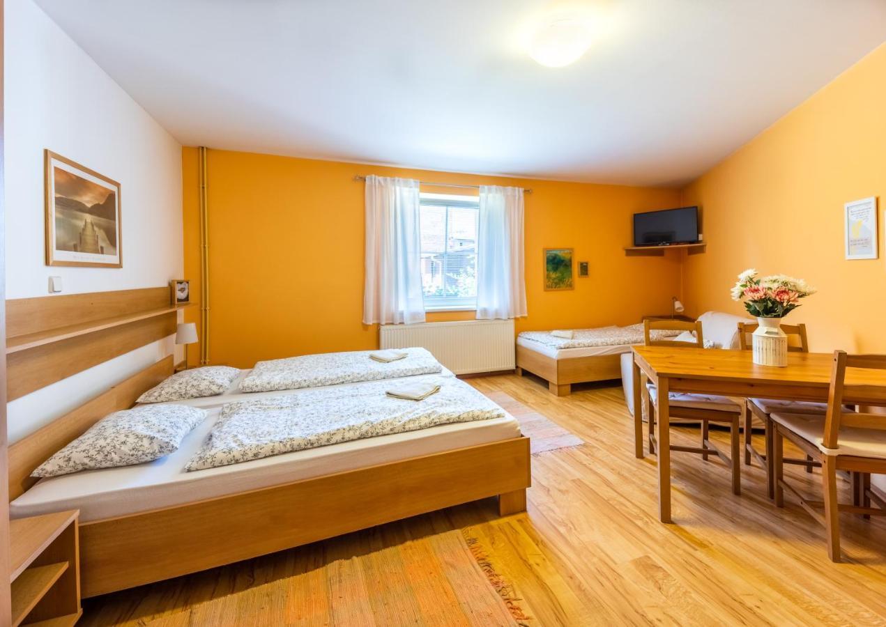 Apartmany Podyji Зноймо Екстериор снимка